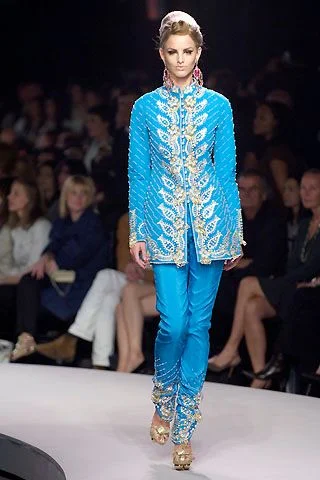 Look 11